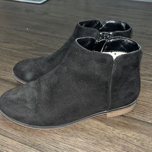 Cat and Jack Booties Girls Size 2